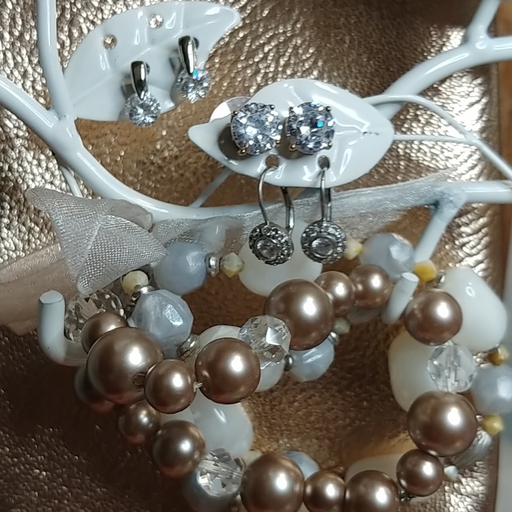 ✔Five-piece jewelry set (Sparkle and Shine)